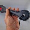 Klatsche BDSM Fetisch Peitsche aus Kunstleder – Bild 3