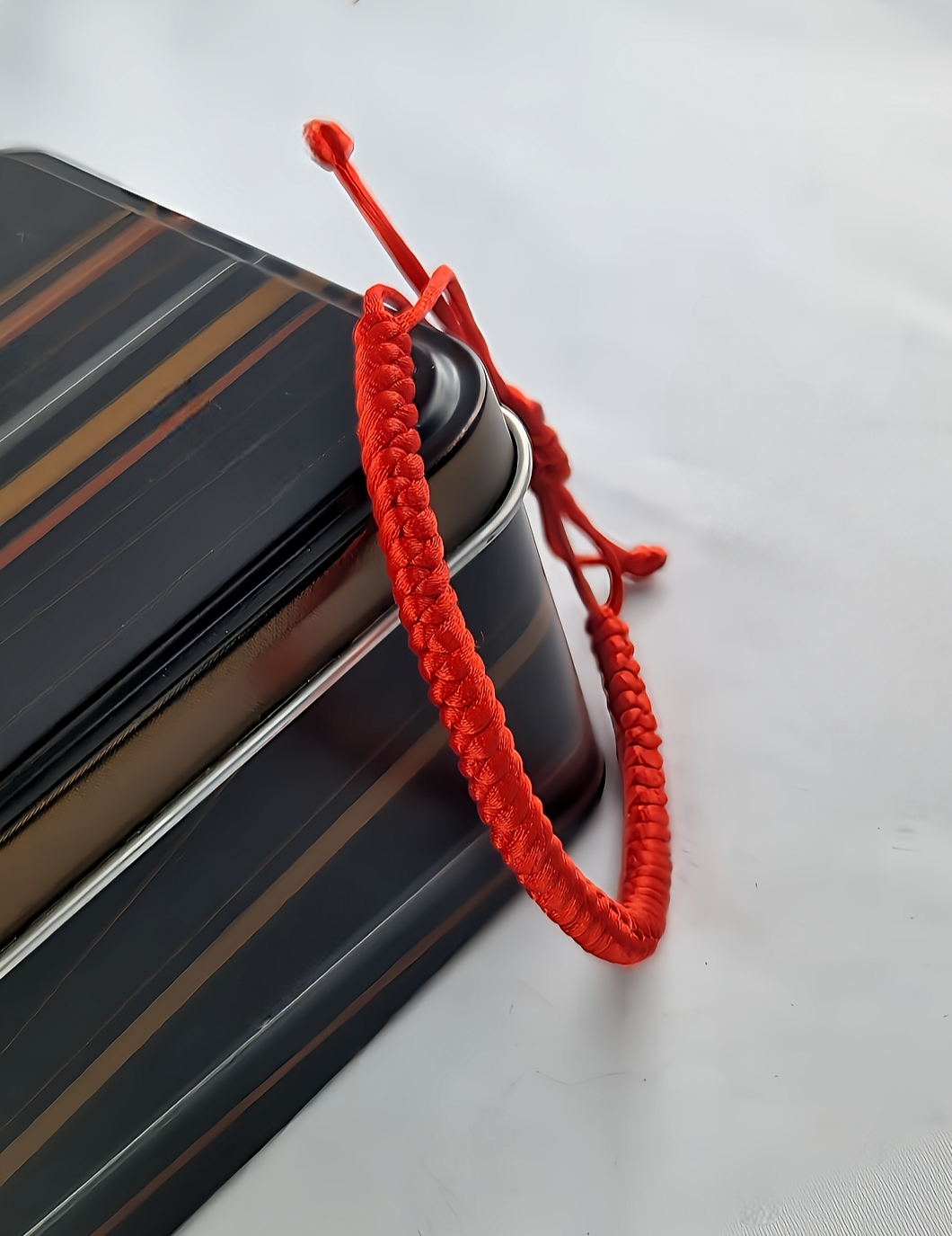 Rotes Armband Geflochten Verstellbar für Damen und Herren Armreif Armschmuck – Bild 3